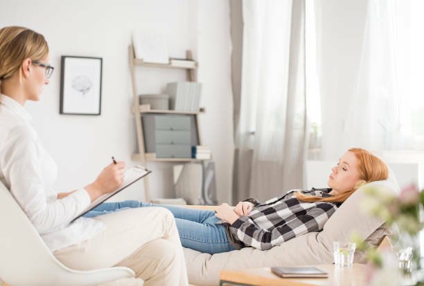 ¿Sufres de ansiedad u otros problemas? Descubre cómo la hipnosis puede ayudarte a tratarlos